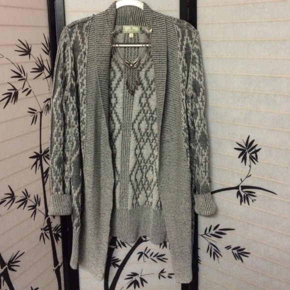 Sweaters - Aztec Cardigan